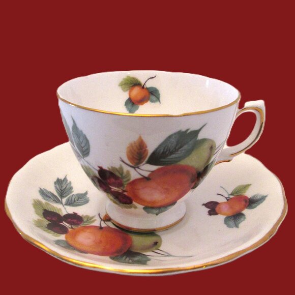 (Fall!)Royal Vale a Product of Ridgway Potteries Ltd colorful fall teacup & sauc - Picture 2 of 6